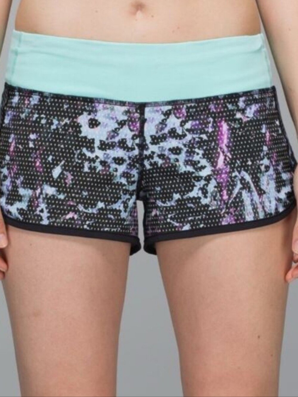Lululemon Speed Short 3" Floral Sport Tranquil Blue Multi Black Size 6